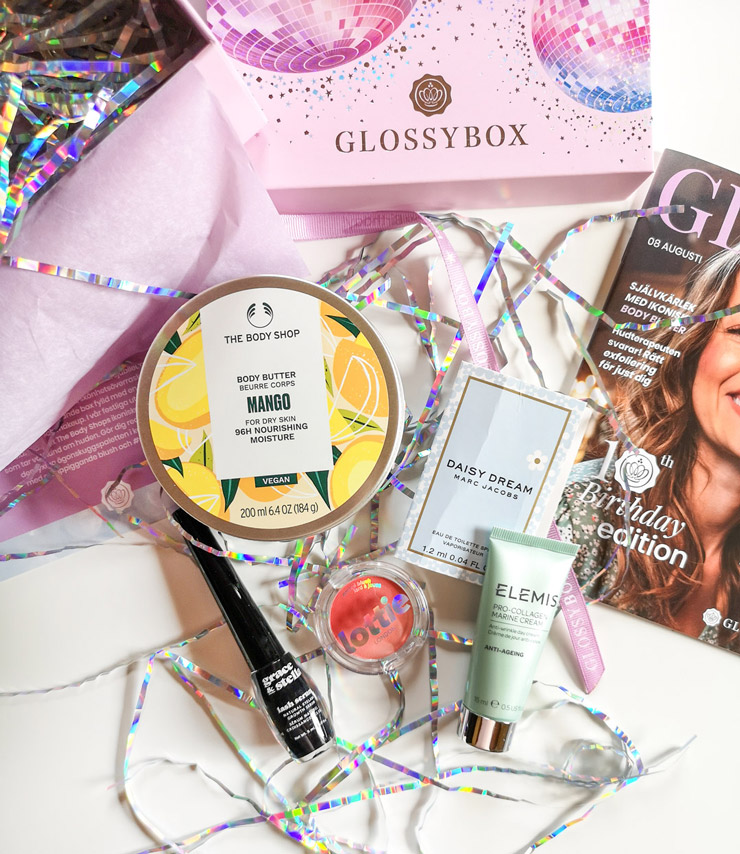 unboxing glossybox augusti 2021 - 10 years of beauty - version 1